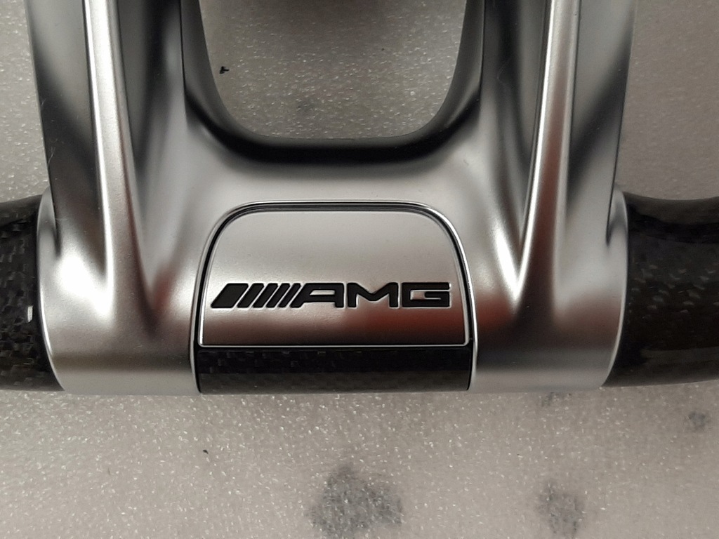 Volan încălzit Mercedes AMG Carbon Alcantara Product image