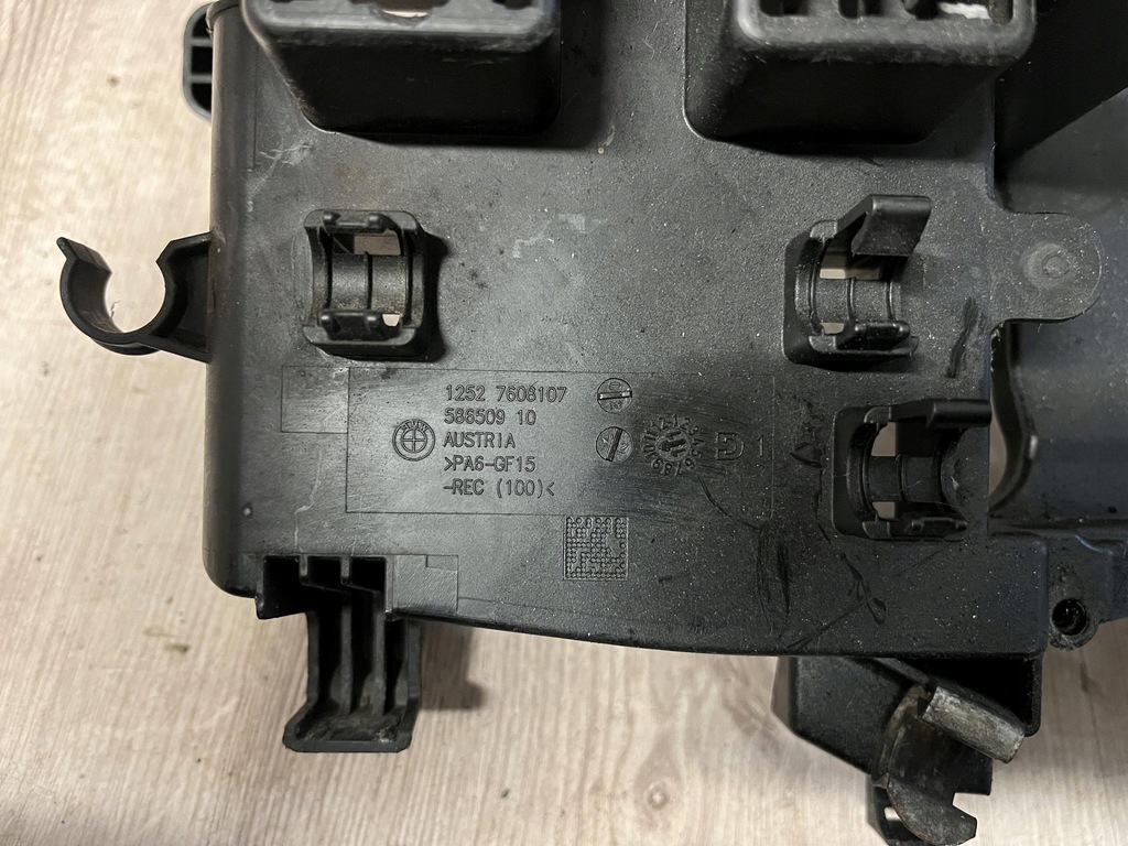 BMW F20 F21 F30 F31 1.6 MÂNER SUPORT CABLA MOTOR 7608107 Product image