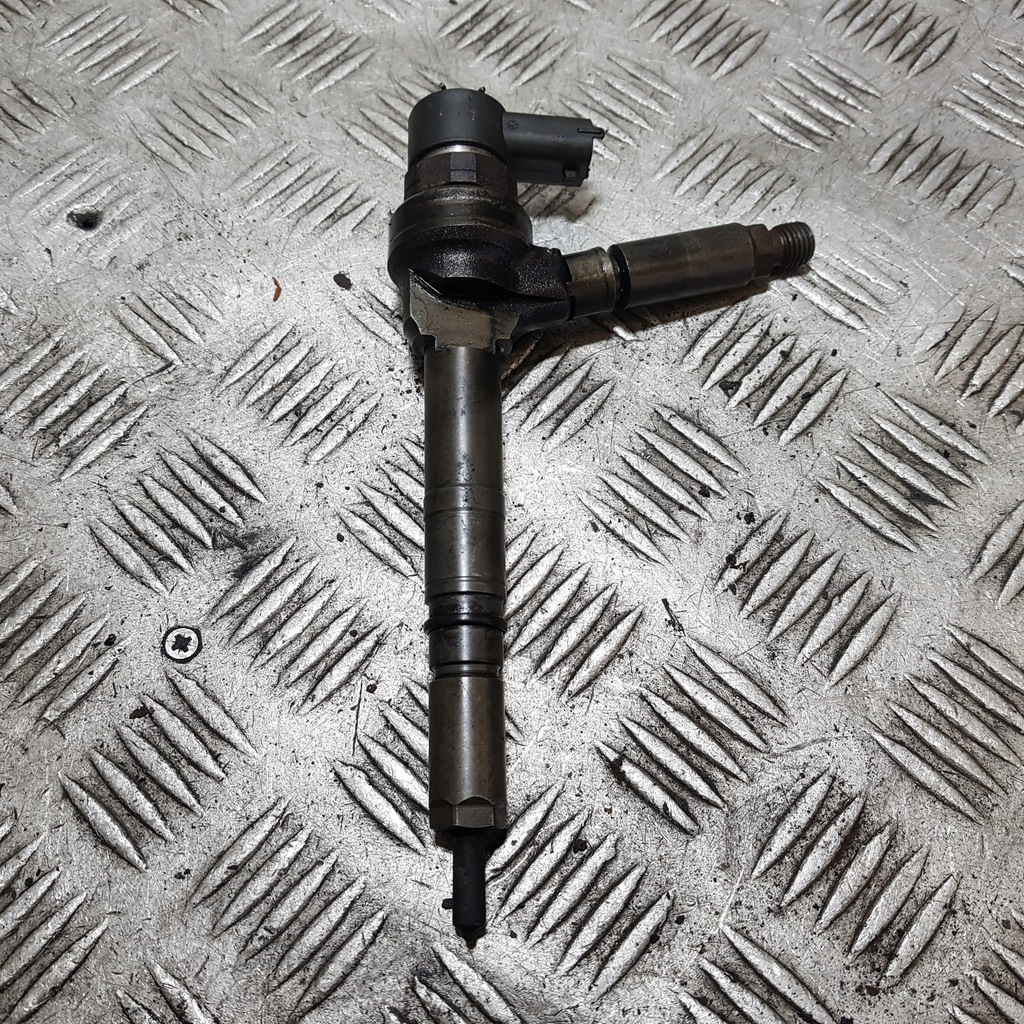 INJECTOR OPEL ASTRA H 0445110125 BOSCH Product image