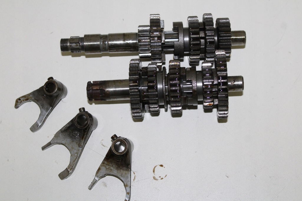 2 Cutie viteze YAMAHA SR 125, ghidaj, ghidaje Product image
