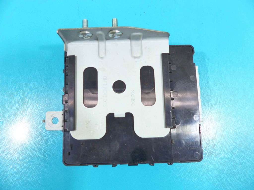 CONTROLLER BCM MODUL SPORTAGE III 10-15 95400-3UBD0 Product image