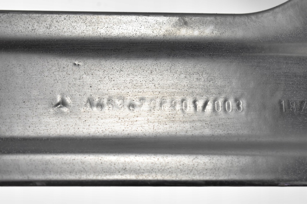 MÂNER SUPORT REZERVOR COMBUSTIBIL A4634708901 MERCEDES G W464 W463 Product image
