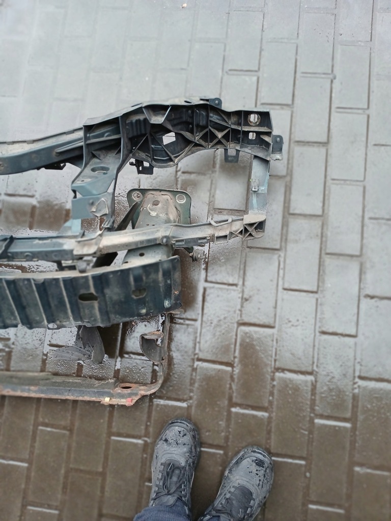 SET CUREA FAŢĂ BRINDE FAŢĂ ORIGINAL FORD FOCUS MK2 CULOARE T4 Product image