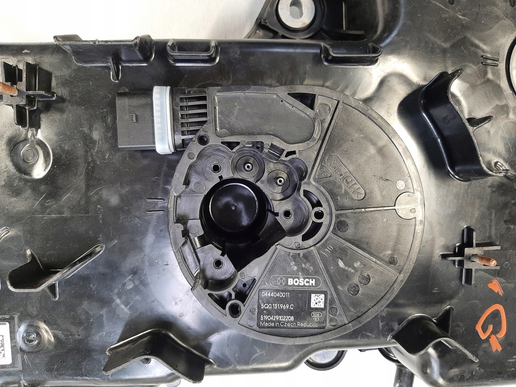Pompa rezervor AdBlue VW Transporter T6 7E0131877G 5Q0131969C Product image