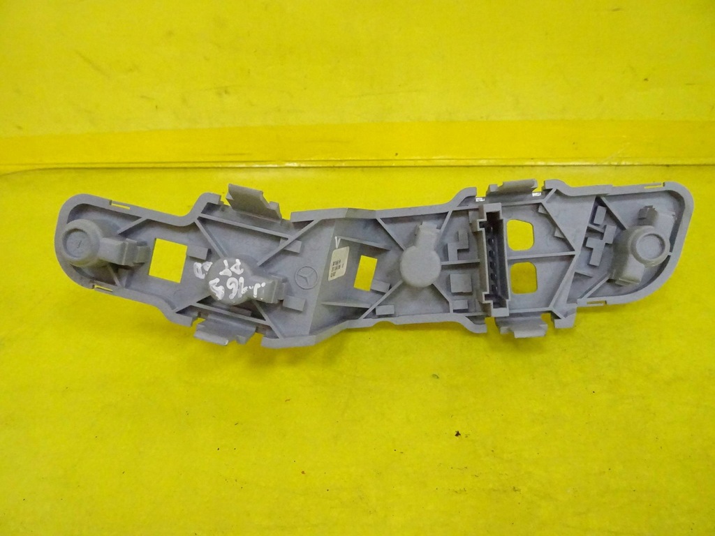 INSERȚIE LAMPĂ DREAPTA SPATE MERCEDES W169 5D 04-08 NR97 Product image