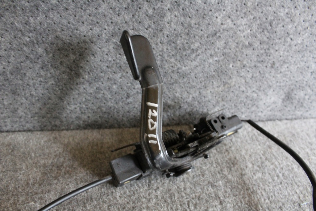 Hyundai Mask Castle I 20 februarie 2015-2019 Product image