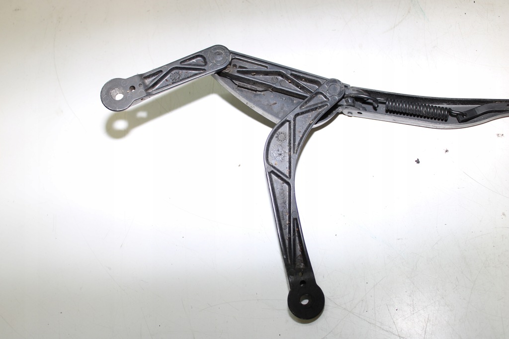 BRAT STERGATOR DREAPTA BMW E38 8352020 EUROPA Product image