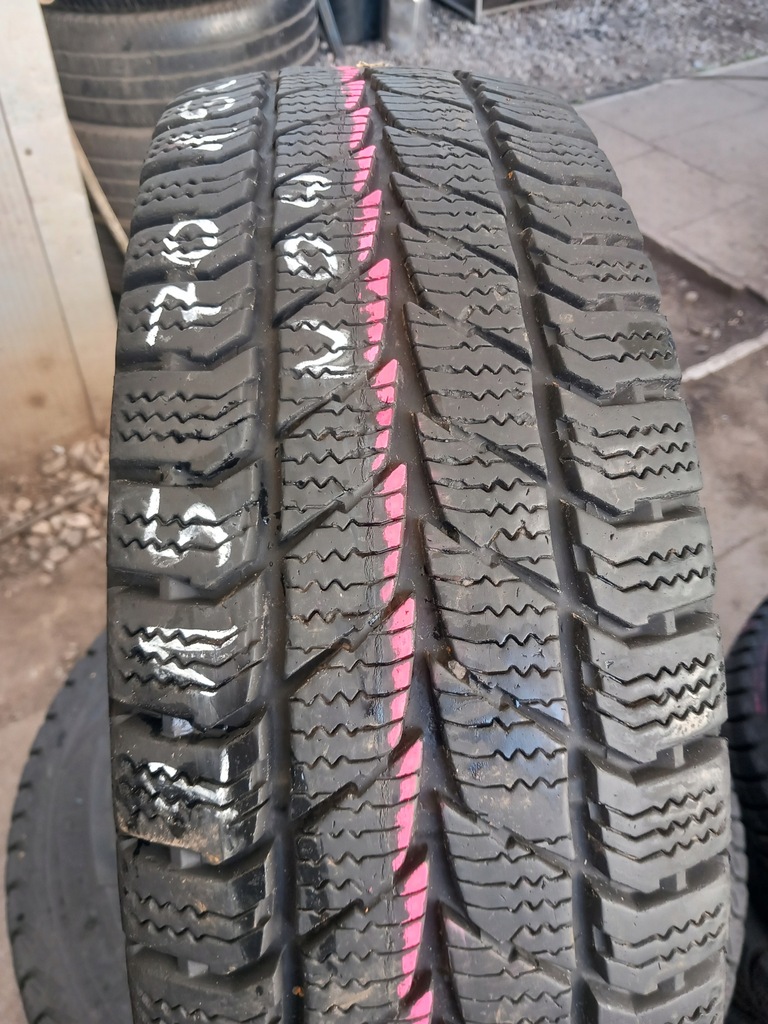 4X ANVELURI DE IARNĂ 215/70R15C 109/107R KLEBER TRANSALP 2 VARSOVIA Product image