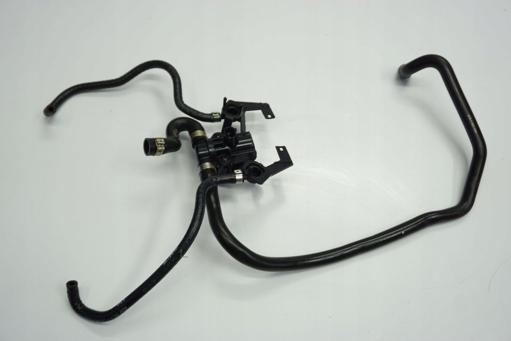 DUCATI MULTISTRADA V4 S 21- TERMOSTAT + CARCASA + FURtun TUV APA Product image