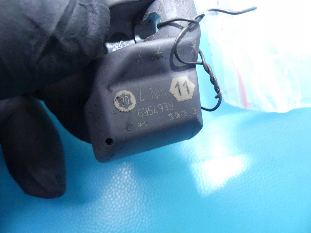 SENSOR PRESIUNE AER IN ROATA TOUAREG I 7L Product image
