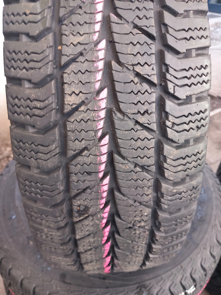 4X ANVELURI DE IARNĂ 215/70R15C 109/107R KLEBER TRANSALP 2 VARSOVIA Product image