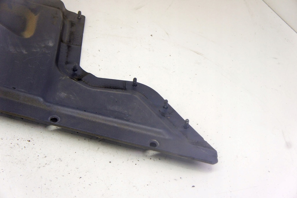 PT068 Mercedes Sprinter W906 Placă perete de perete Product image