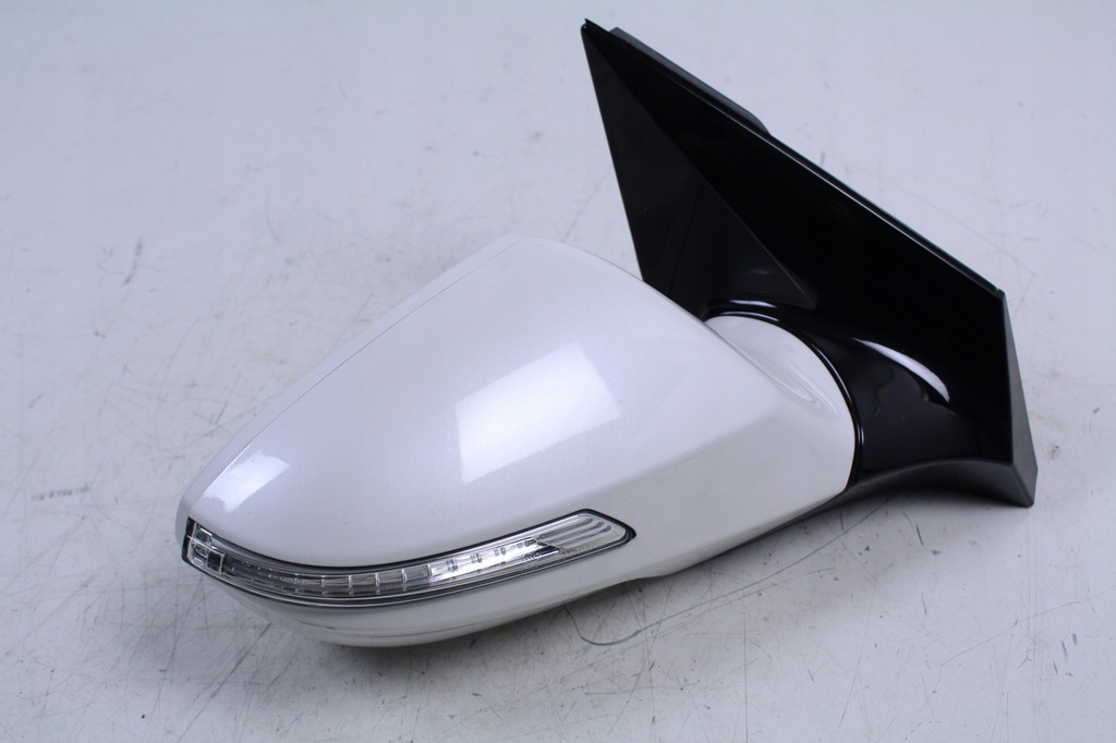 Oglinda DREAPTA 6 PIN HYUNDAI I40 13 ani PW6 EU Product image