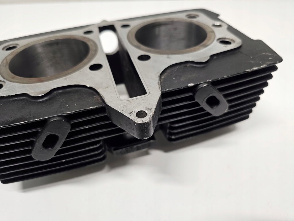 Suzuki GS 500 cilindri Product image