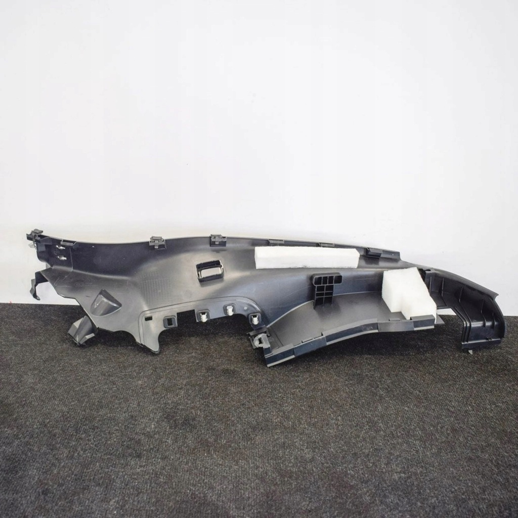 Mercedes-Benz GLC X253 C253 2017 Coperta centrală din partea stângă Post / C Product image