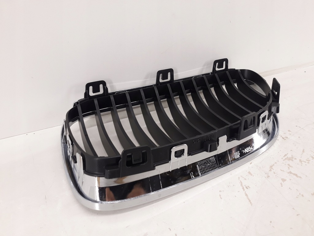 BMW 3 E92 E93 coupe Grila de ridicare rinichi stânga dreapta Product image