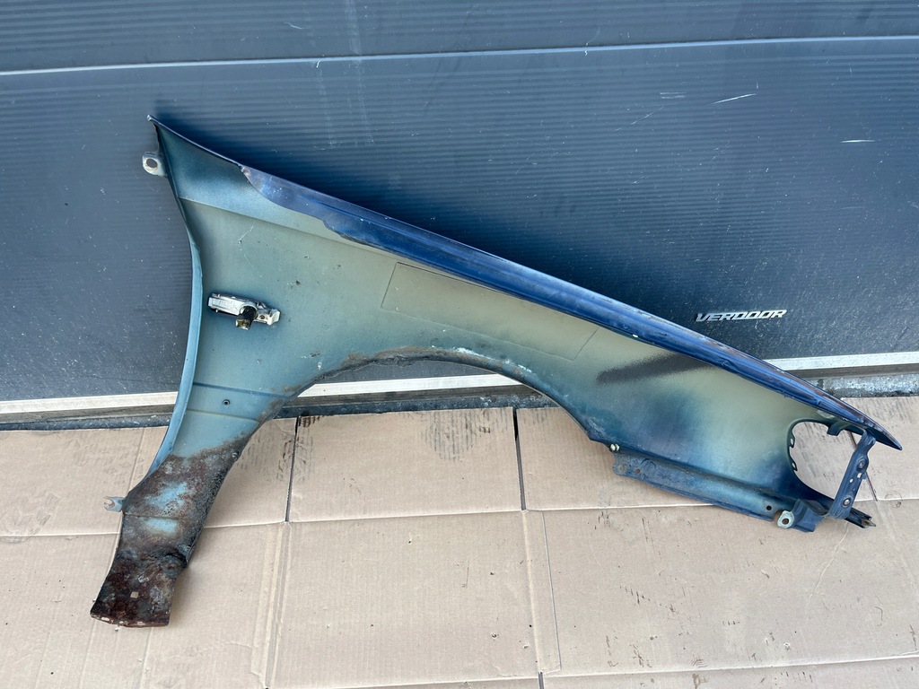 APERĂ STÂNGA FATA NISSAN SUNNY N14 1991-1996 3D Product image