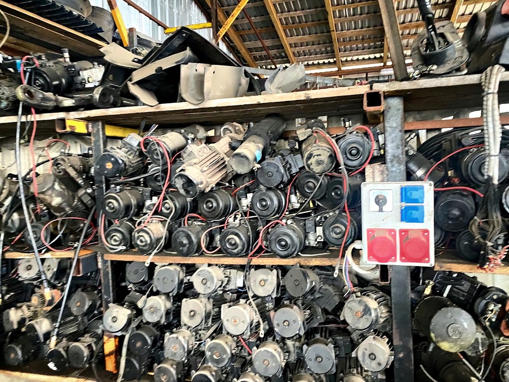 Motor electric 24V, pompa hidraulica de basculare Product image