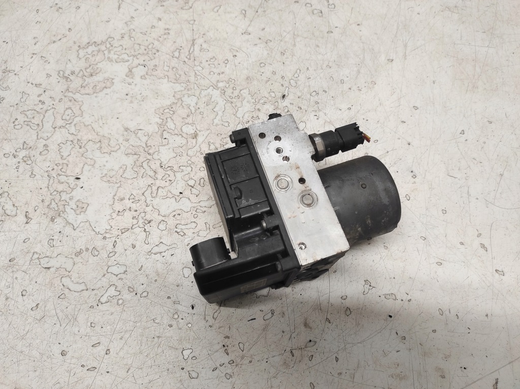 VW Passat B5 Pump ABS 4B0614517G 0265225124 ESP 012 4C 0265950055 Product image