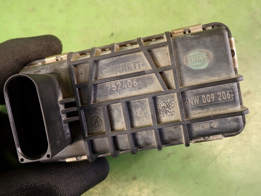 Reglaj turbină FORD FOCUS MK2 LIFT 1.8 TDCI 08r 6NW009206 752406 Product image