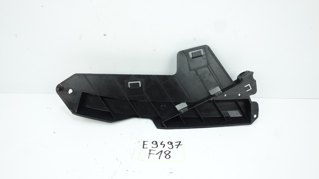 VOLVO V70 S70 2007- MONTARE BARĂ CURSĂ STÂNGA FAȚĂ 30796387 Product image