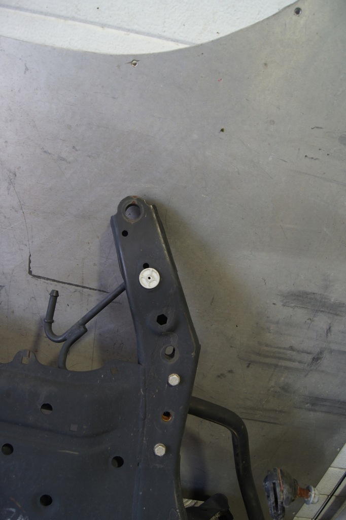 SANDIE BMW F46 F48 F40 FATA 6872729 Product image