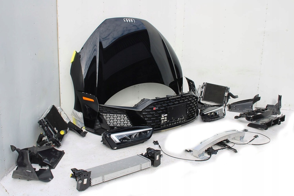 AUDI R8 II Capota fata, aripi, bara de protectie, fascia fata Product image