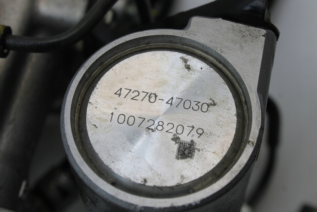 ABS Toyota Auris (_E15_) 4727047030 1.8L Hybrid 73KW 2011 Product image