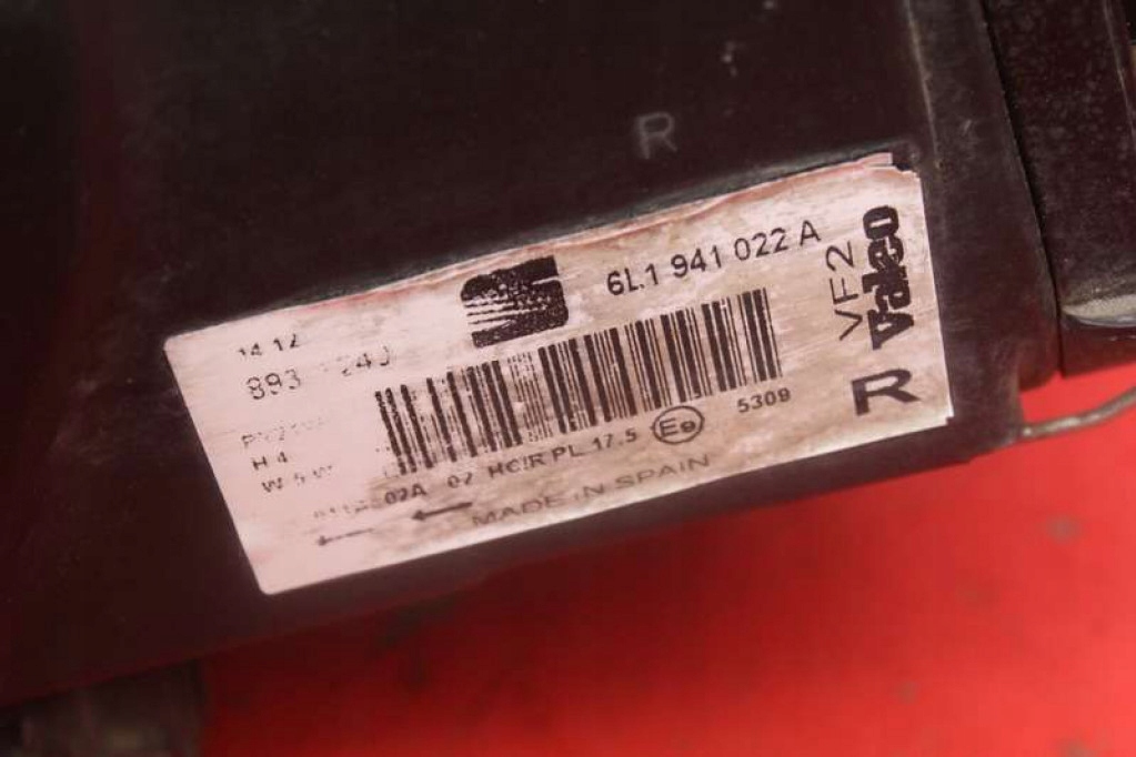 FARO DREAPTA LAMPA FATA EU 6L1941022A SEAT CORDOBA 2 II 6L 03-09 Product image