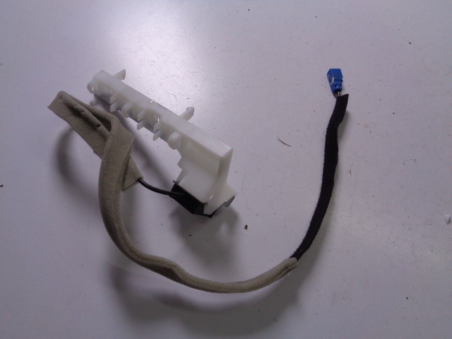 ANTENA GPS DACIA SANDERO II 2020- Product image