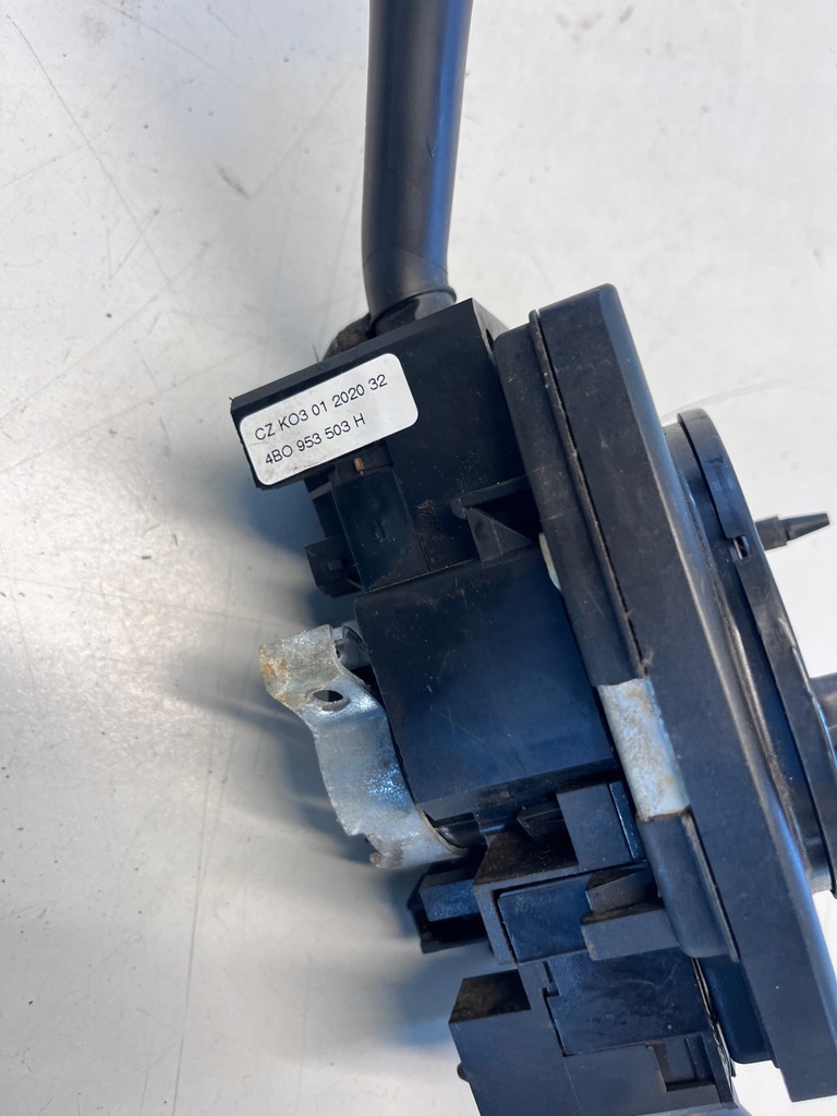 AUDI SEAT VW BANDA VOLAN 1J0959654AC Product image