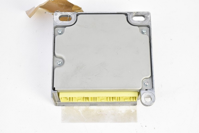 AIRBAG PULSA DE BORD CONSOLA MITSUBISHI GRANDIS 06R Product image