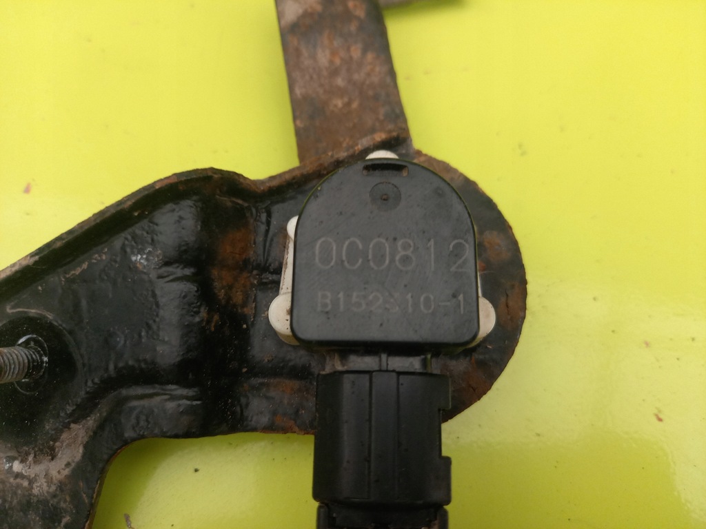 SENSOR DE NIVELARE XENON SPATE SUBARU LEGACY V 10 Product image