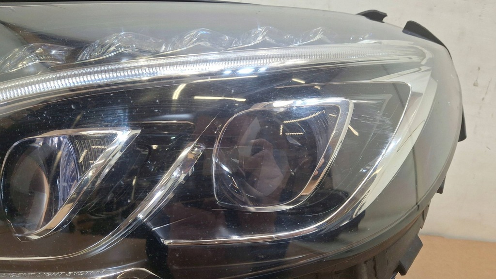 LAMPĂ FATA STÂNGA MERCEDES C-CLASS W205 A205 ILS A2059069301 Product image