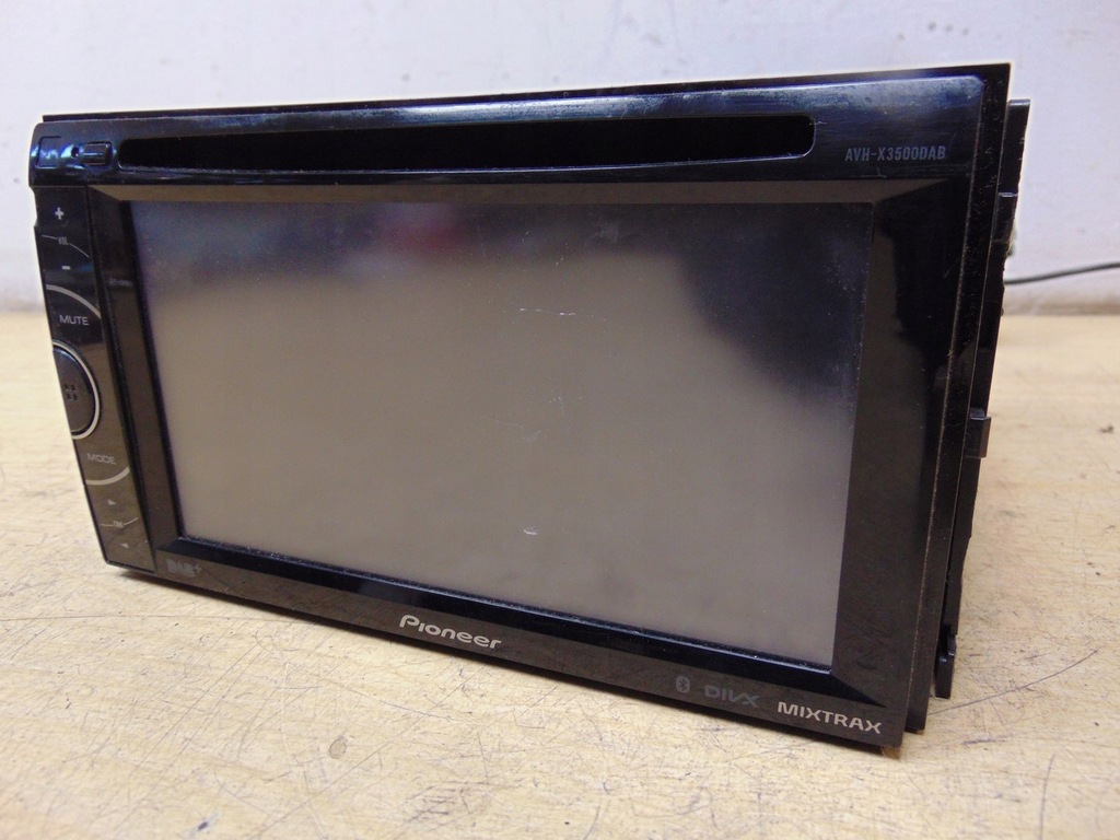 PIONEER AVH-X3500DAB CD RADIO Product image