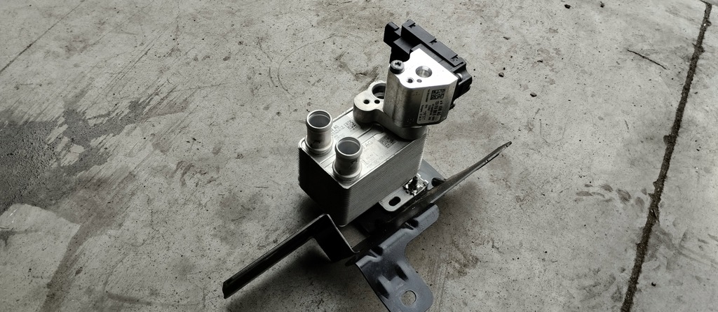SCHIMBATOR DE CALDURA VW ID.3 CUPRA BORN 1EA816111B Product image