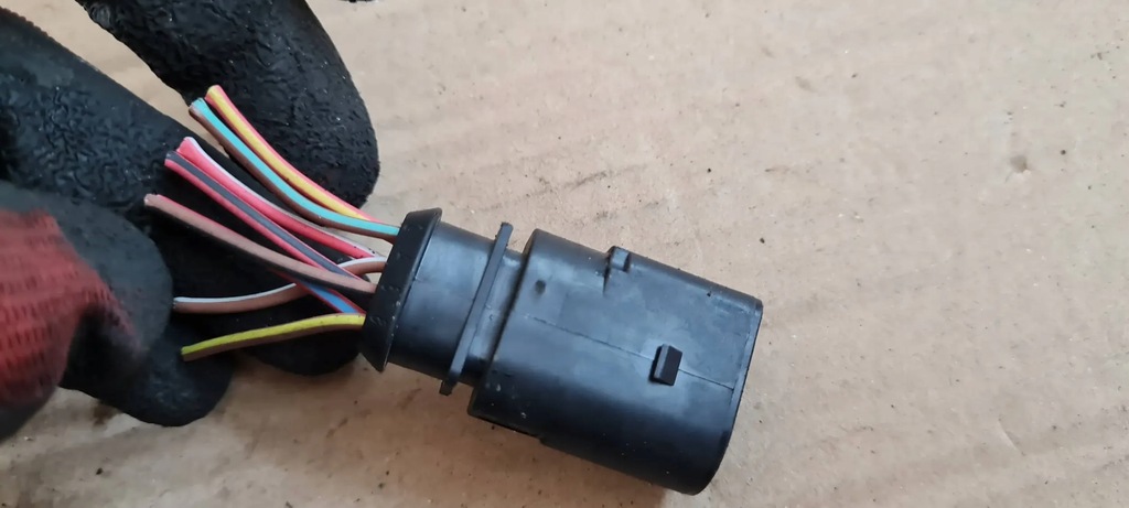 A5 8W CUBE 1J0973814 VW AUDI A4 B9 8W A5 Q7 4M Q5 80A Product image