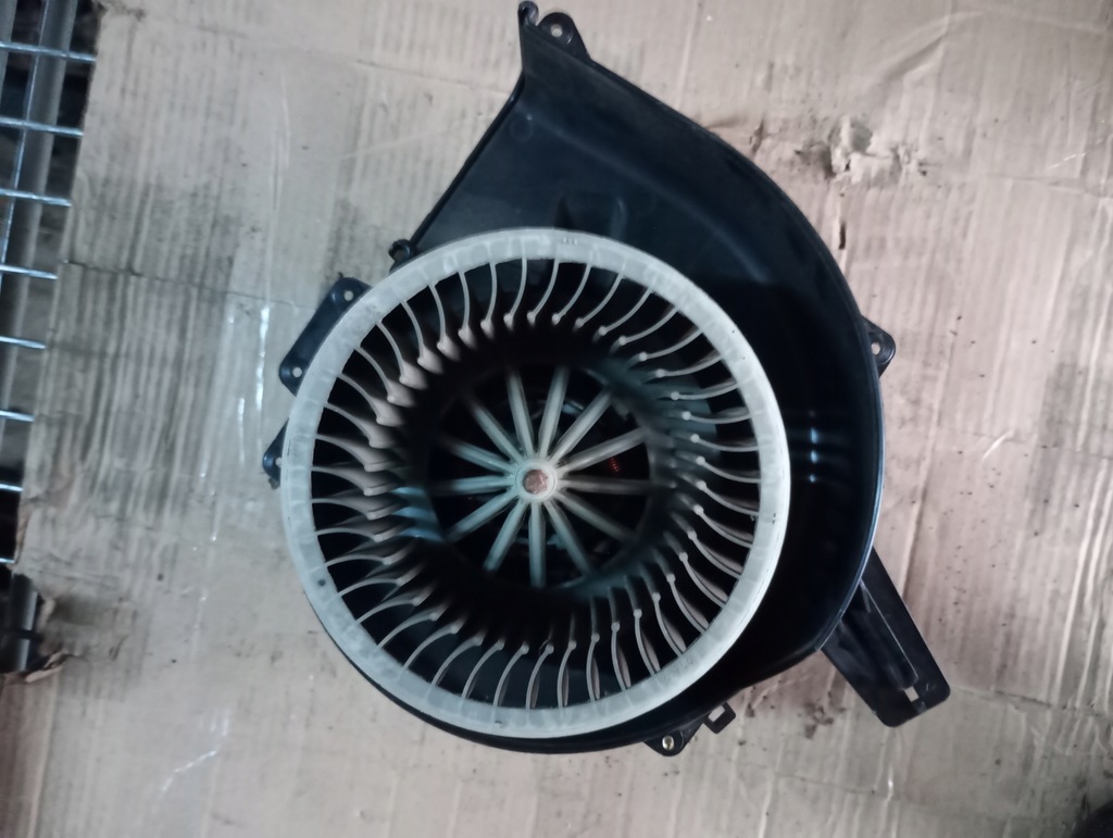 Ventilator de cabină Volkswagen 6Q1819015G Polo Product image