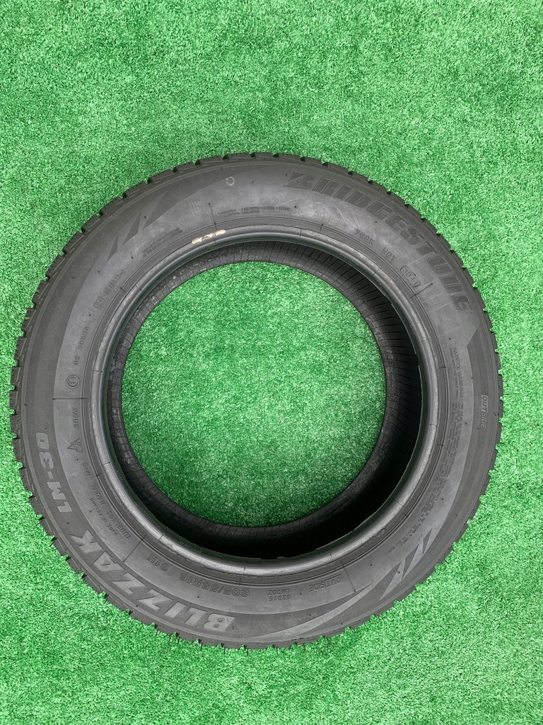 205/55R16 91H Bridgestone Blizzak LM-30 8,1 mm Product image