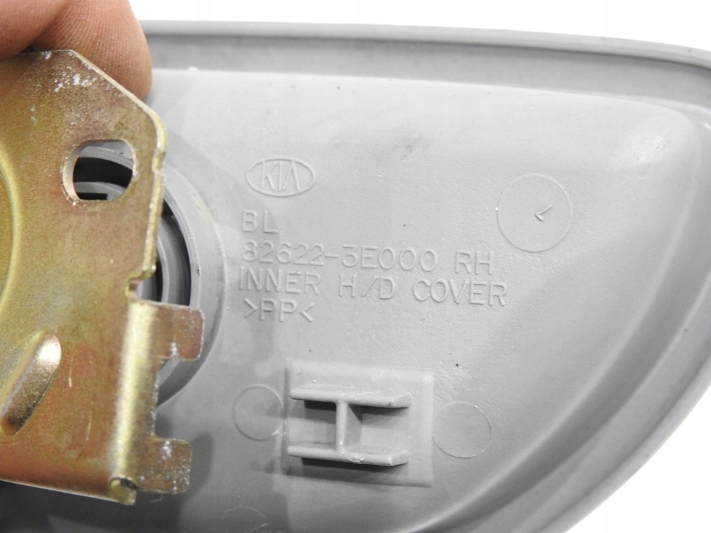 MÂNER UȘĂ SPATE DREAPTA KIA SORENTO I LIFT Product image