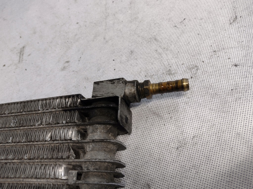 Răcitor de ulei Dodge Grand Caravan IV 4 3.3B V6 04809271AD Product image