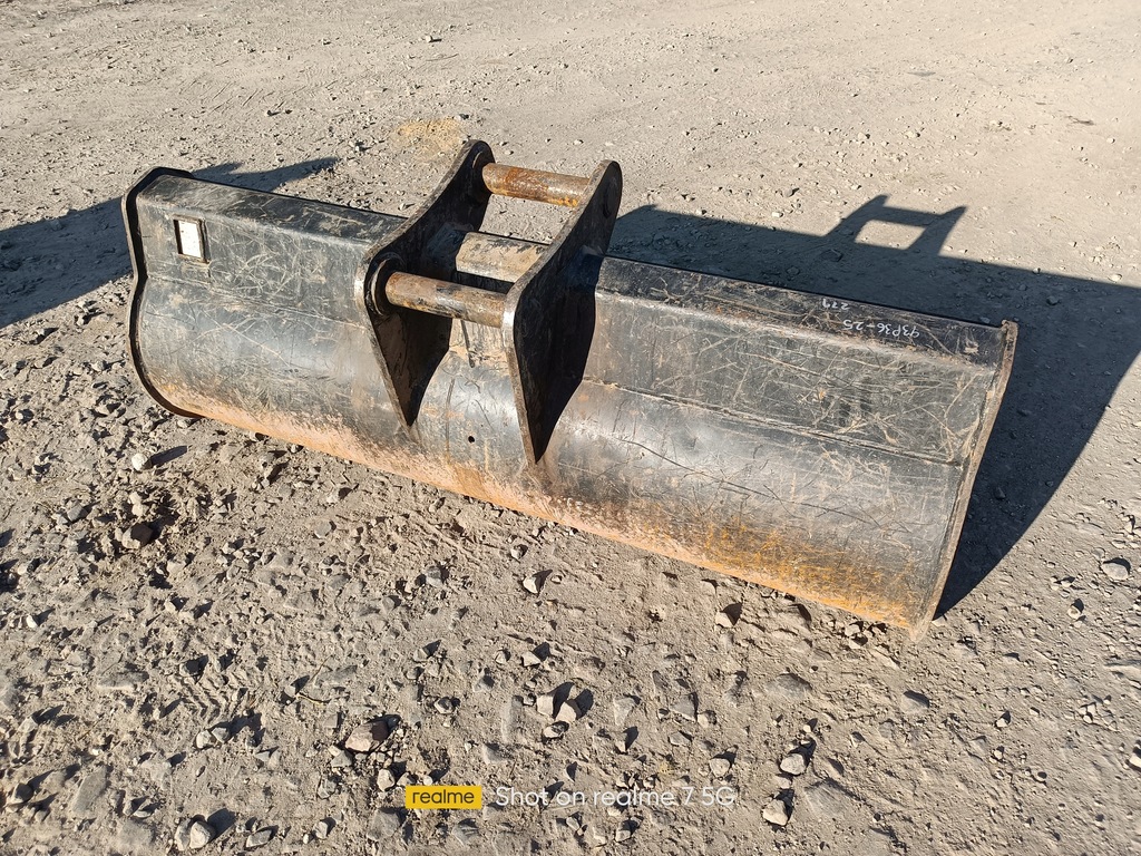 GAUȚĂ pentru excavatoare Buldoexcavatoare GEITH 150 1500 Skarpowa cuplare rapidă Product image