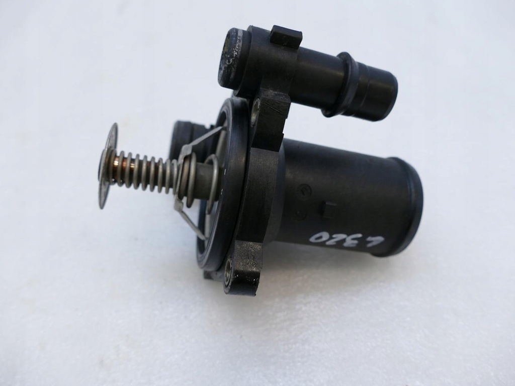 CARCASA TERMOSTAT RANGE ROVER SPORT L320 3.6 TD Product image