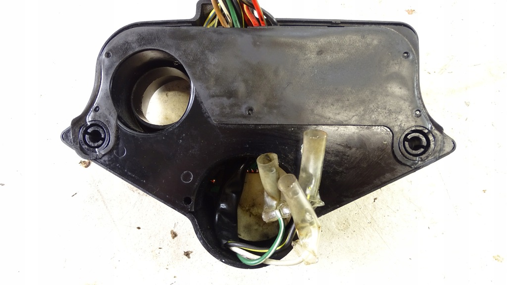 Honda Magna V45 Sabre 750C 750 C Consolă, semnalizatoare, contor Product image