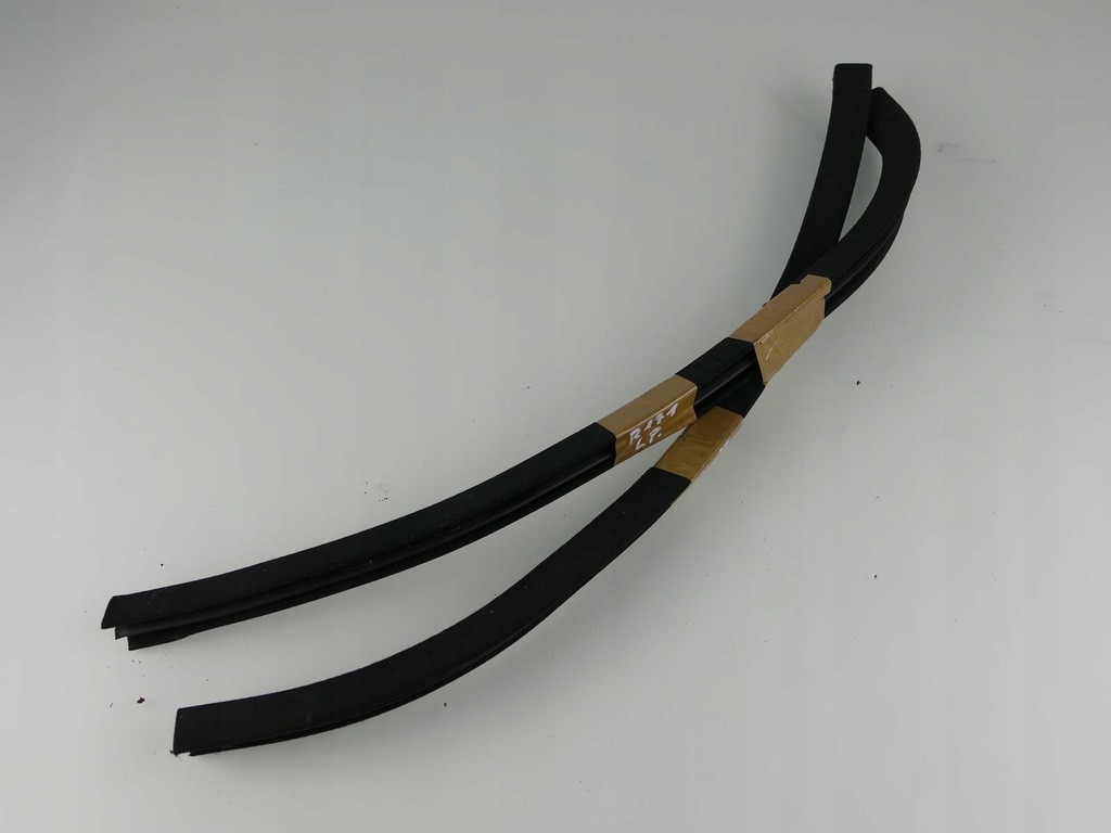 MERCEDES SLK R171 GARNITURA STANGA SPATE Product image