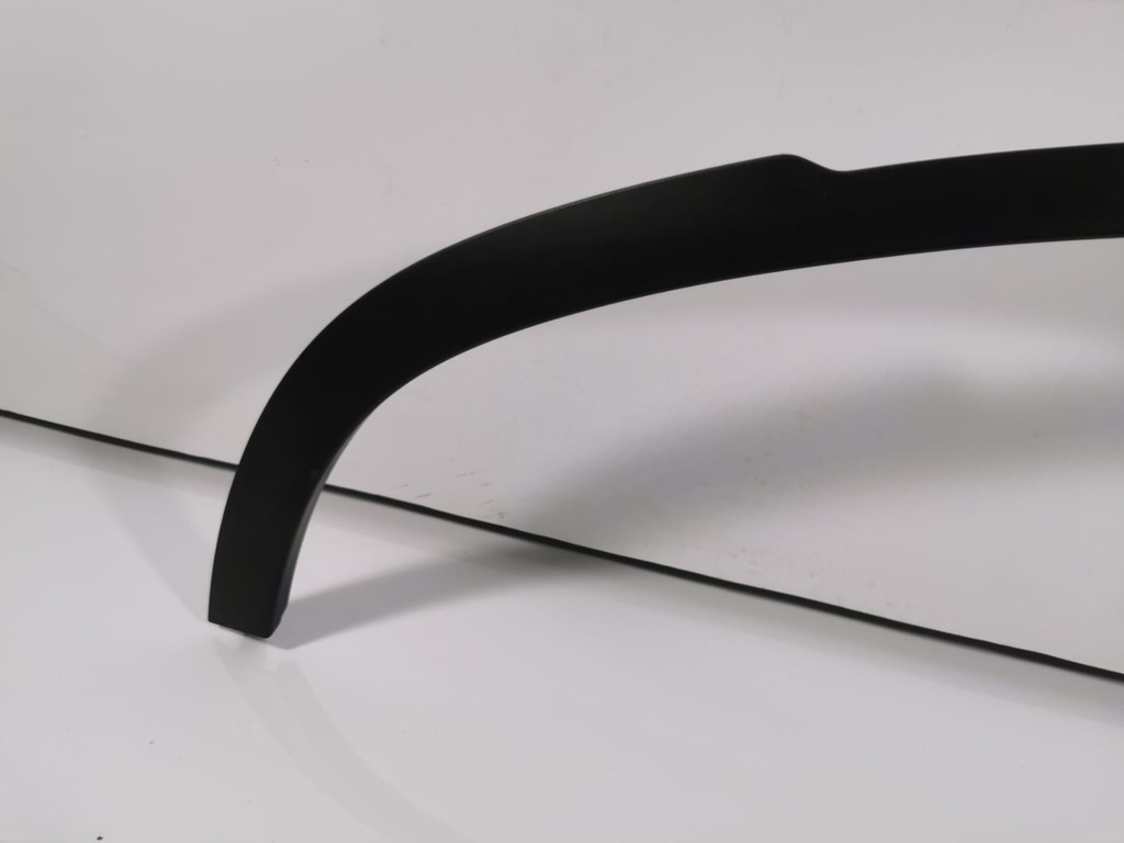 FENDER STRIP DREAPTA SPATE LAND ROVER DEFENDER Product image