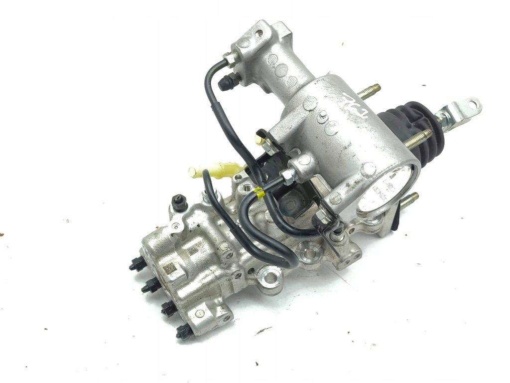 Toyota RAV 4 (XA50) 2020 Cilindrul principal de frână Product image