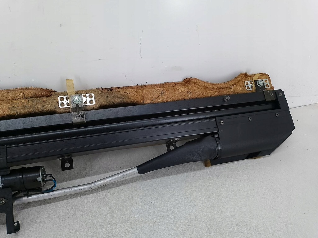Audi A8 D2 Sedan spate Blind Roller Product image