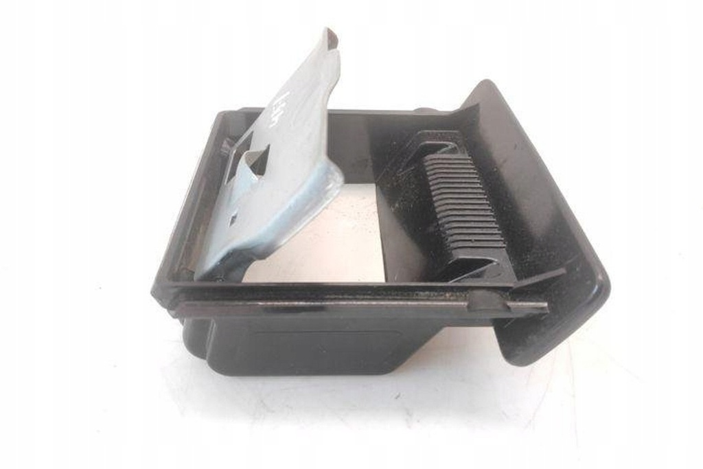Ashtray Suzuki Ignis (MF) 80G 1.3L benzină 66kw 2002 Product image