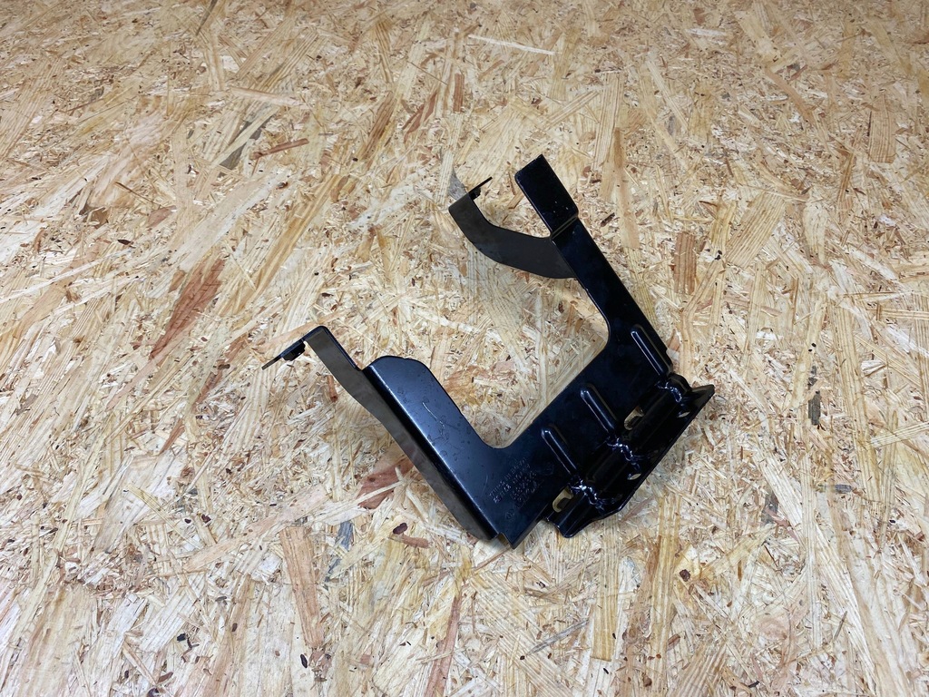Mânerul suportului Montarea bazei de baterie Volvo XC40 32314831 Product image